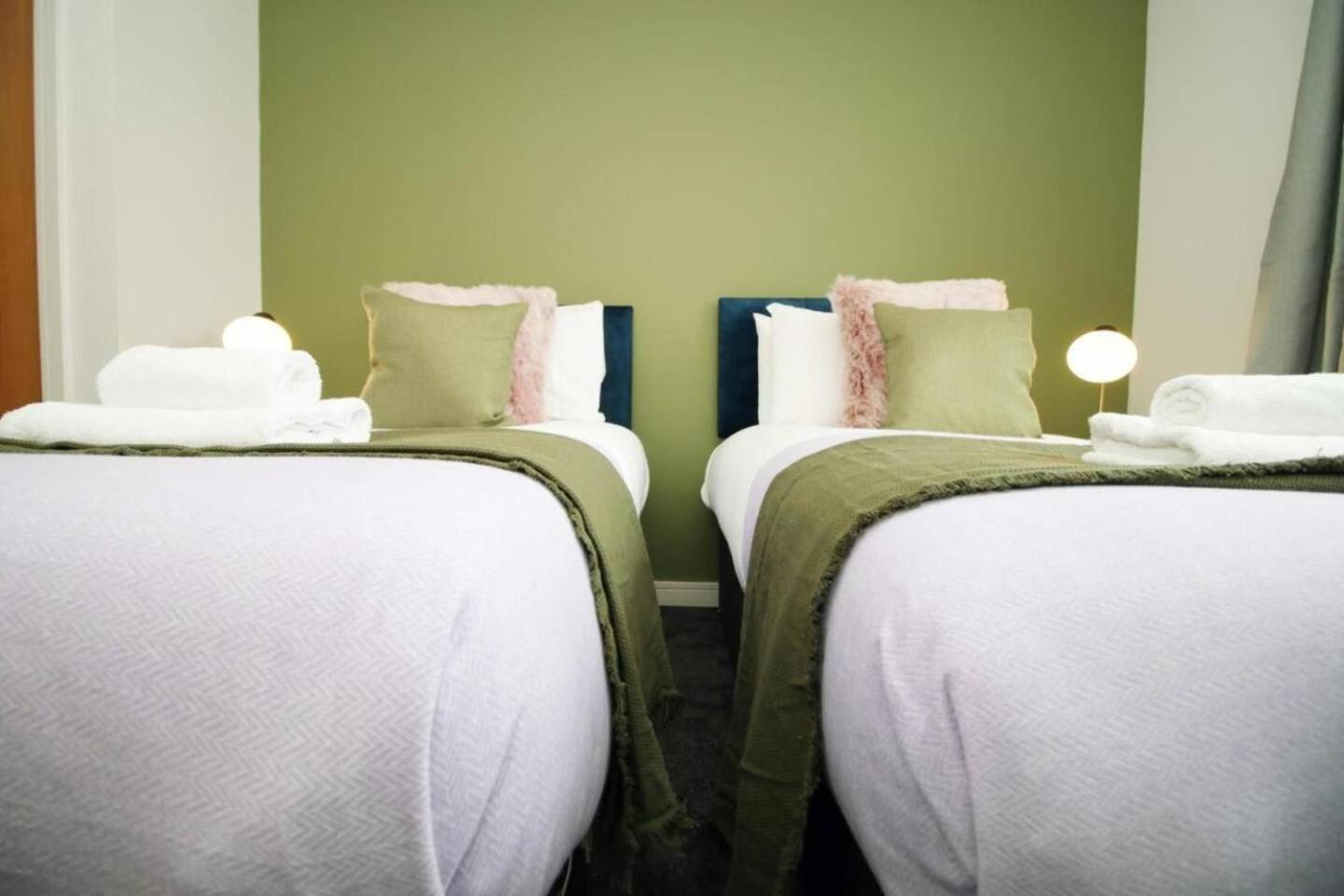 Cohost Partners | Free Parking | 2br | Smart Tv Apartment Cardiff